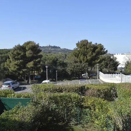 Studio Cabine 4 Pers, Proche Port Et Commerces, Cap D'agde - Fr-1-249-325 Апартаменты *